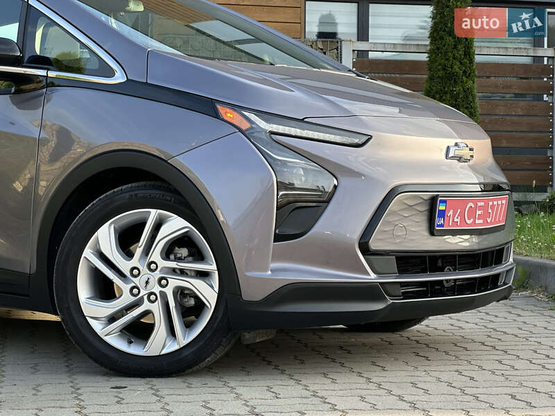 Хэтчбек Chevrolet Bolt EV 2023 в Стрые