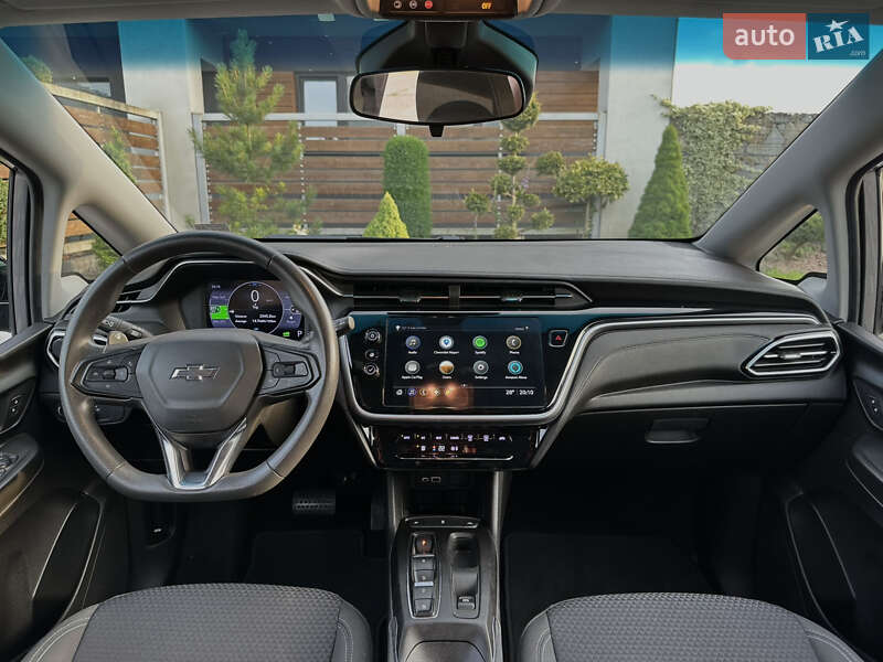 Хэтчбек Chevrolet Bolt EV 2023 в Стрые