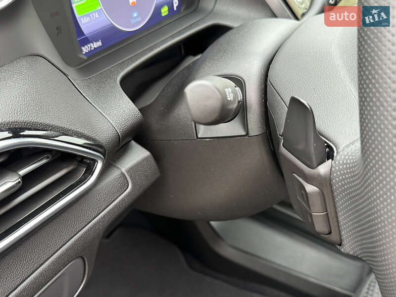 Хетчбек Chevrolet Bolt EV 2023 в Києві