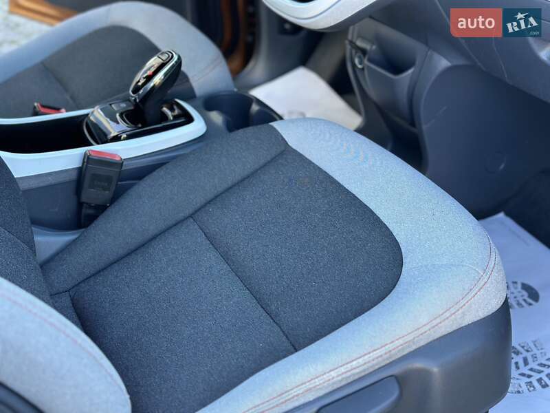 Хэтчбек Chevrolet Bolt EV 2017 в Трускавце