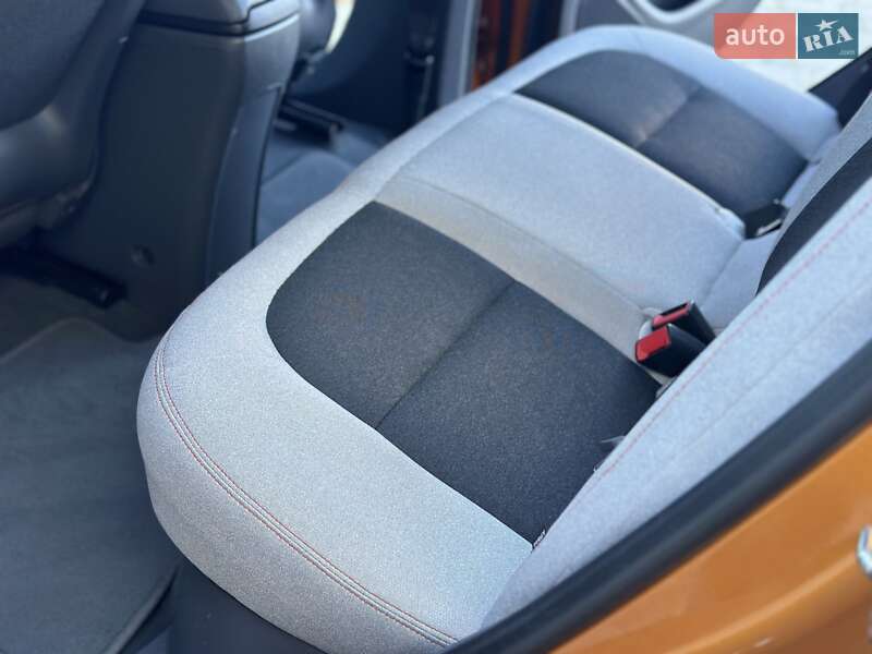 Хэтчбек Chevrolet Bolt EV 2017 в Трускавце