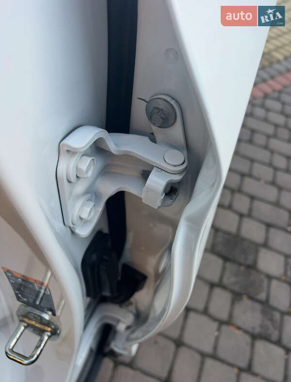 Хетчбек Chevrolet Bolt EV 2017 в Львові