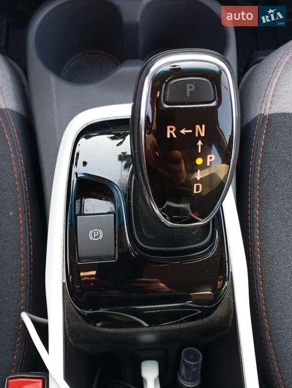 Хэтчбек Chevrolet Bolt EV 2018 в Житомире фото 8 Хэтчбек Chevrolet Bolt EV 2018 в Житомире