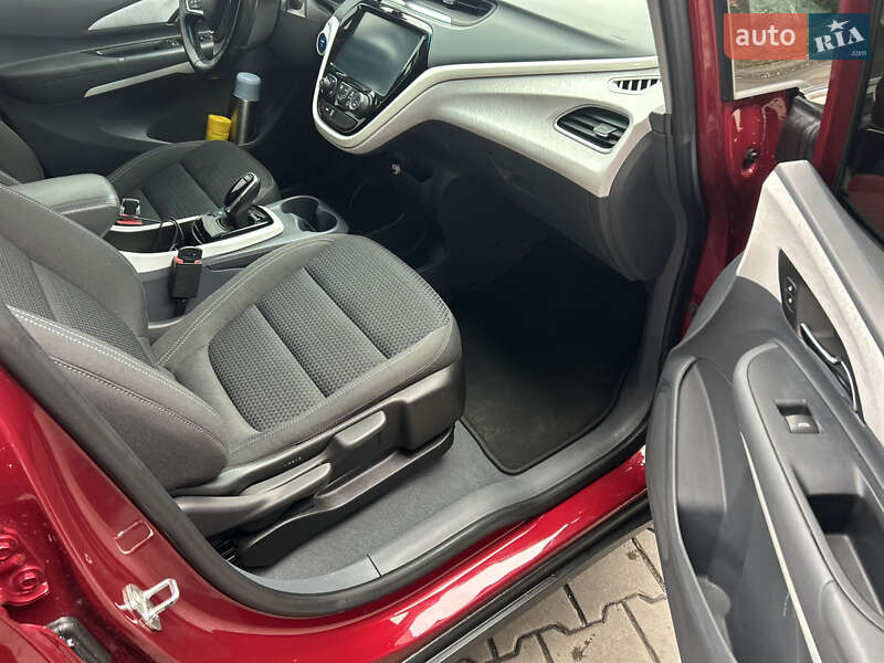 Хэтчбек Chevrolet Bolt EV 2017 в Житомире