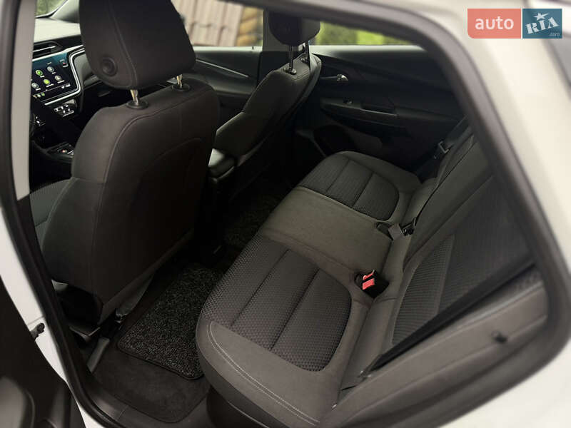Хетчбек Chevrolet Bolt EV 2022 в Костопілі