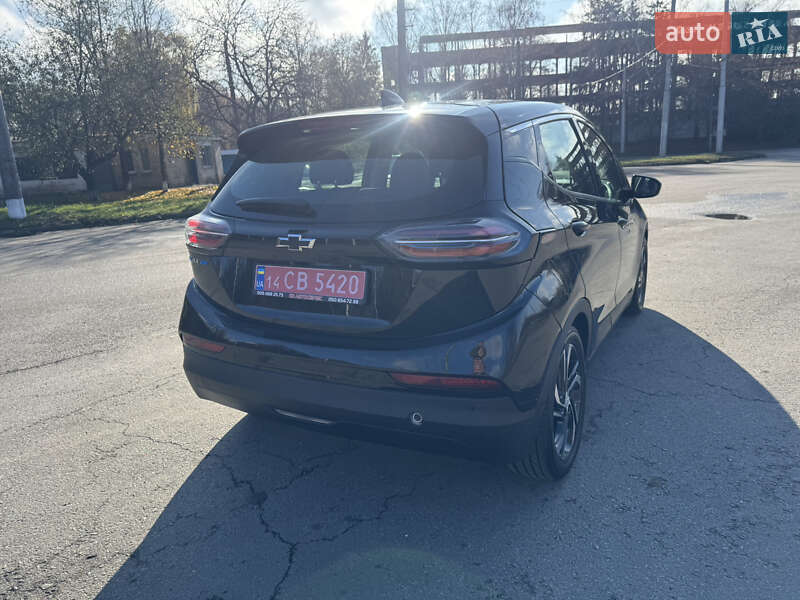 Хэтчбек Chevrolet Bolt EV 2023 в Полтаве фото 7 Хэтчбек Chevrolet Bolt EV 2023 в Полтаве