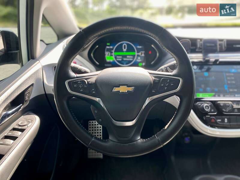 Хетчбек Chevrolet Bolt EV 2017 в Києві