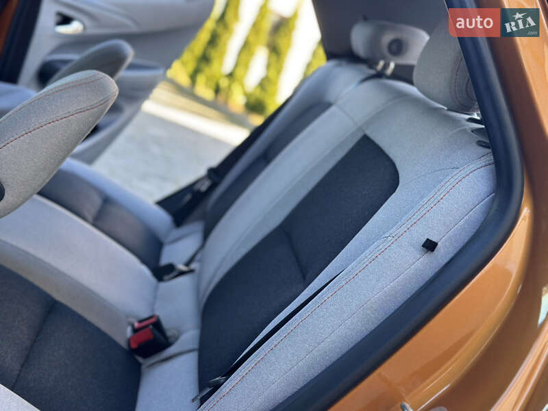 Хетчбек Chevrolet Bolt EV 2017 в Трускавці