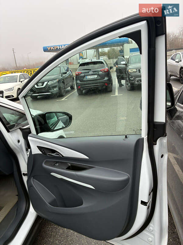 Хетчбек Chevrolet Bolt EV 2020 в Львові