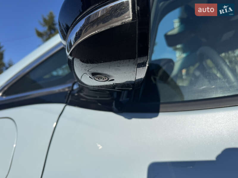 Хэтчбек Chevrolet Bolt EV 2023 в Тернополе