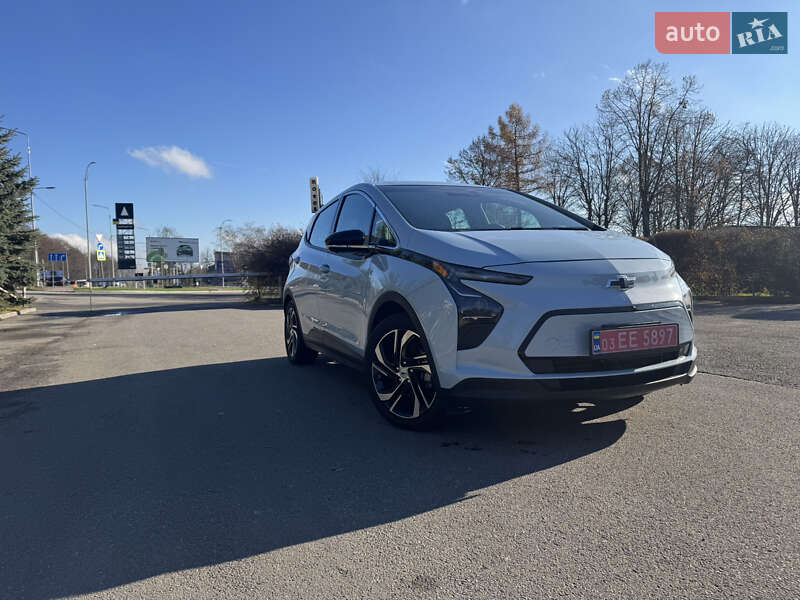 Хэтчбек Chevrolet Bolt EV 2023 в Тернополе