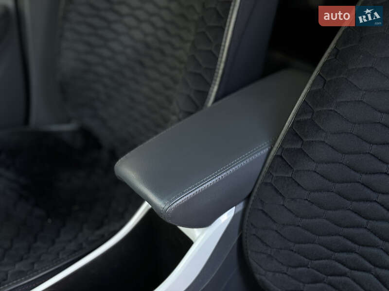 Хэтчбек Chevrolet Bolt EV 2017 в Виннице