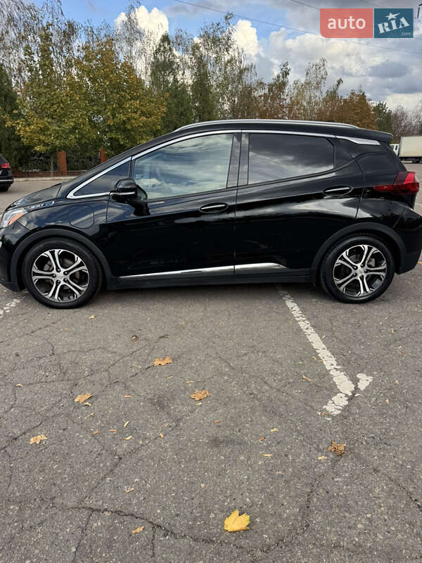 Хетчбек Chevrolet Bolt EV 2017 в Кривому Розі фото 4 Хетчбек Chevrolet Bolt EV 2017 в Кривому Розі