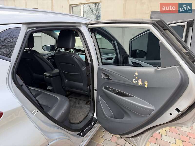 Хетчбек Chevrolet Bolt EV 2017 в Полтаві