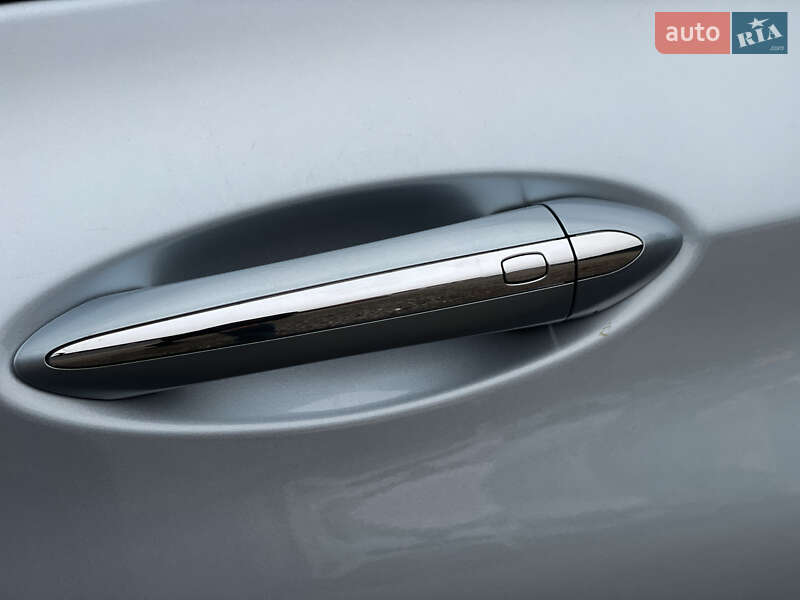 Хэтчбек Chevrolet Bolt EV 2017 в Одессе фото 10 Хэтчбек Chevrolet Bolt EV 2017 в Одессе