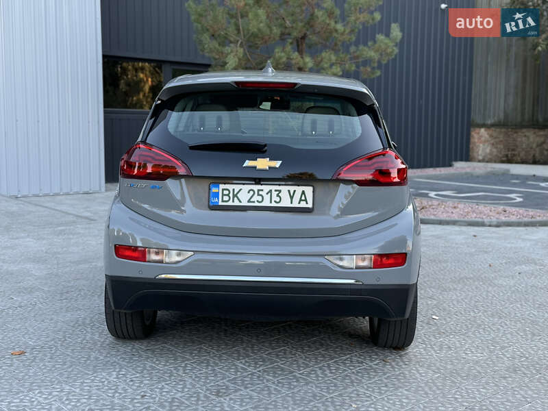 Хэтчбек Chevrolet Bolt EV 2021 в Ровно