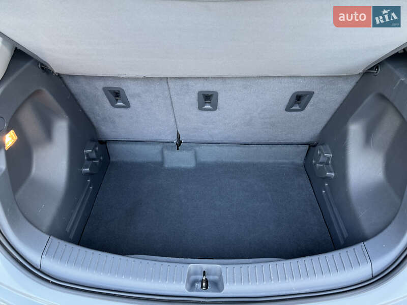 Хэтчбек Chevrolet Bolt EV 2021 в Ровно