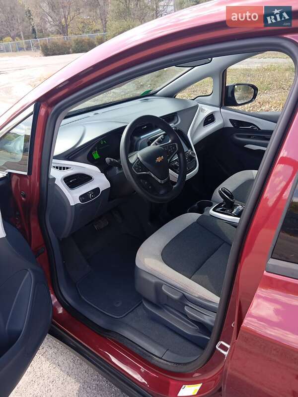 Хетчбек Chevrolet Bolt EV 2017 в Запоріжжі