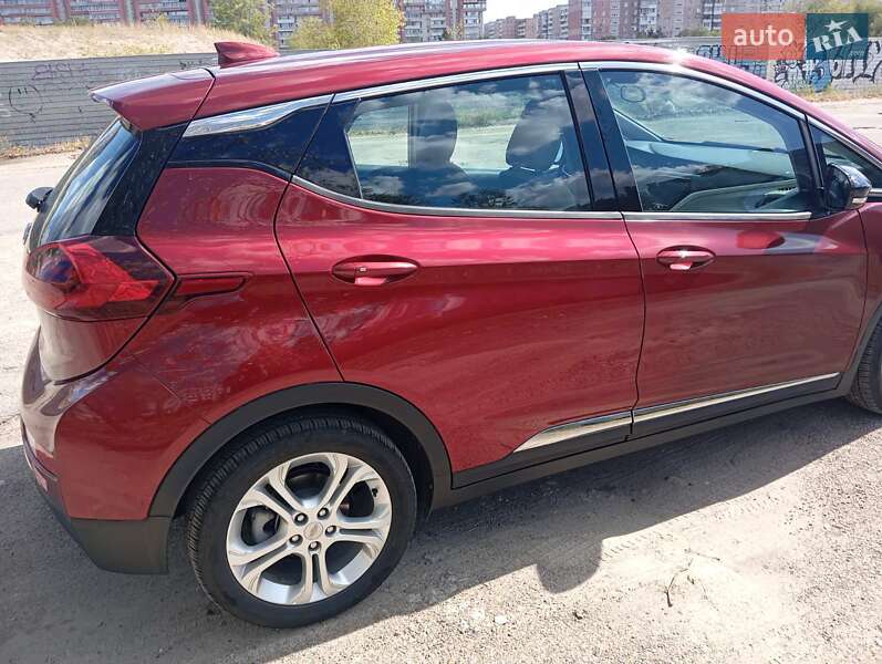 Хетчбек Chevrolet Bolt EV 2017 в Запоріжжі
