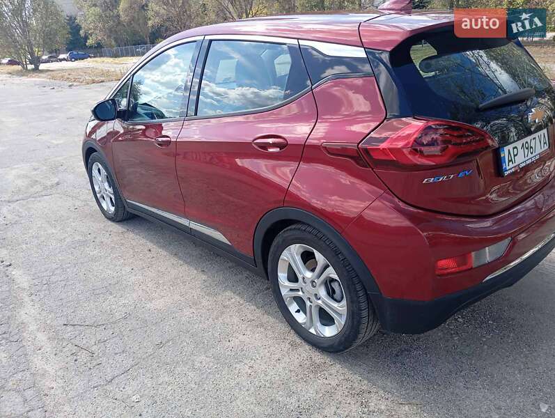 Хетчбек Chevrolet Bolt EV 2017 в Запоріжжі