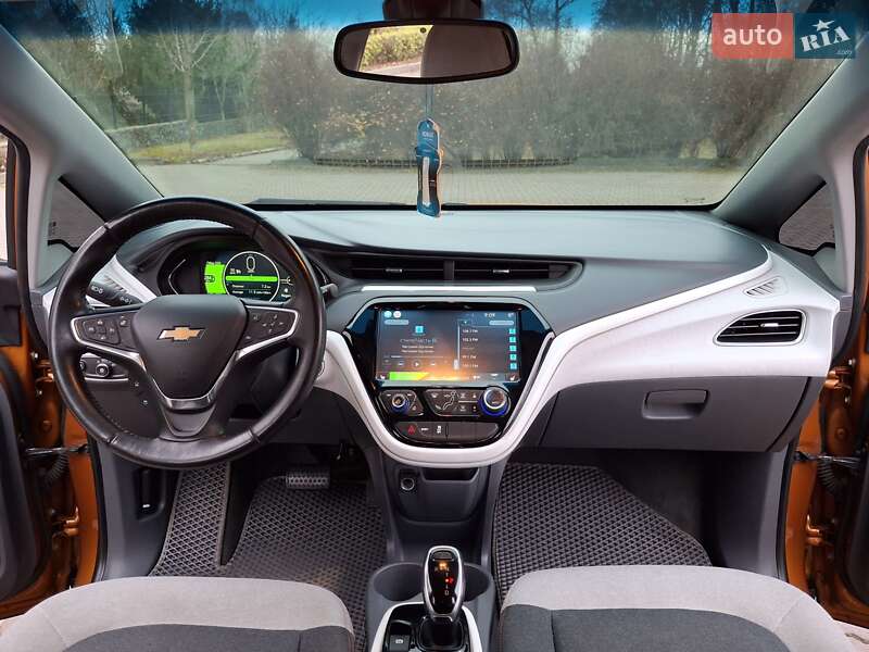 Хетчбек Chevrolet Bolt EV 2016 в Миргороді