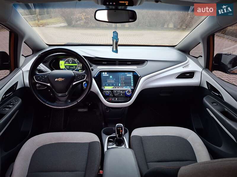 Хетчбек Chevrolet Bolt EV 2016 в Миргороді