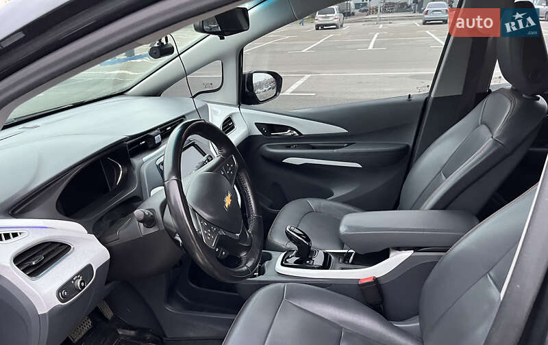 Хэтчбек Chevrolet Bolt EV 2016 в Киеве