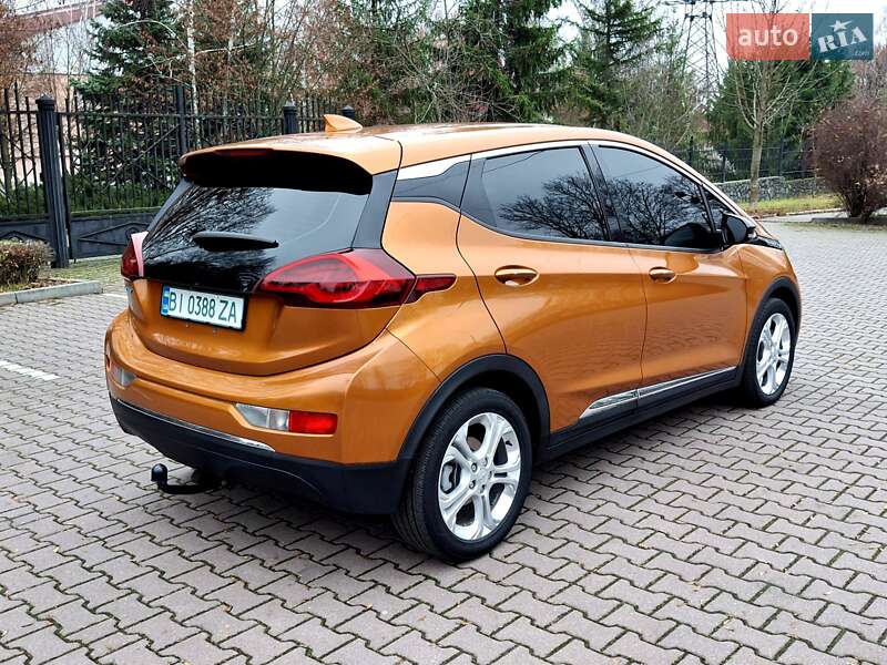Хетчбек Chevrolet Bolt EV 2016 в Миргороді
