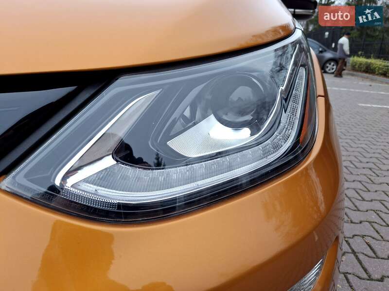Хетчбек Chevrolet Bolt EV 2016 в Миргороді
