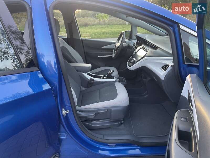 Хетчбек Chevrolet Bolt EV 2019 в Кременчуці
