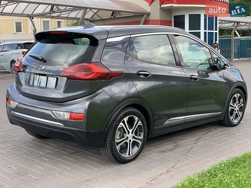 Хэтчбек Chevrolet Bolt EV 2018 в Киеве фото 7 Хэтчбек Chevrolet Bolt EV 2018 в Киеве