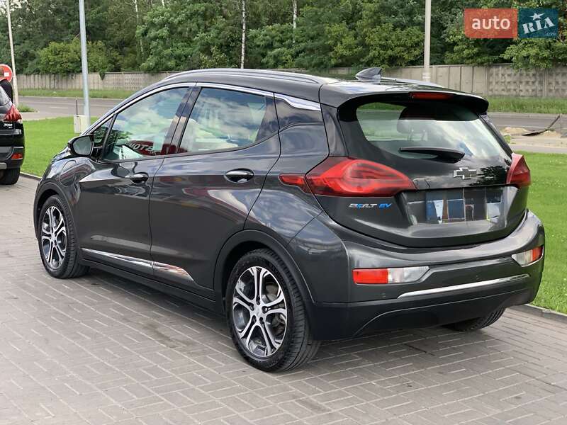 Хэтчбек Chevrolet Bolt EV 2018 в Киеве фото 8 Хэтчбек Chevrolet Bolt EV 2018 в Киеве