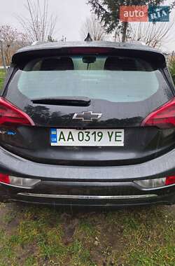 Хэтчбек Chevrolet Bolt EV 2018 в Киеве