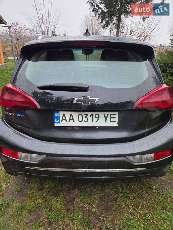 Хэтчбек Chevrolet Bolt EV 2018 в Киеве фото 21 Хэтчбек Chevrolet Bolt EV 2018 в Киеве