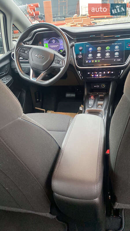 Хэтчбек Chevrolet Bolt EV 2023 в Львове