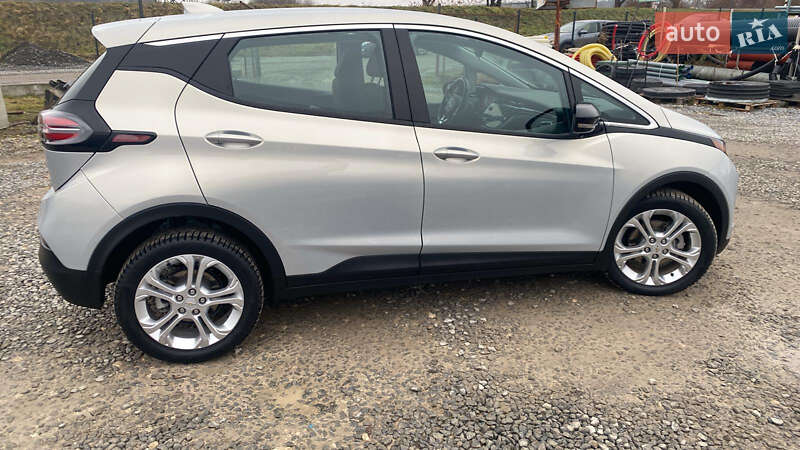 Хэтчбек Chevrolet Bolt EV 2023 в Львове