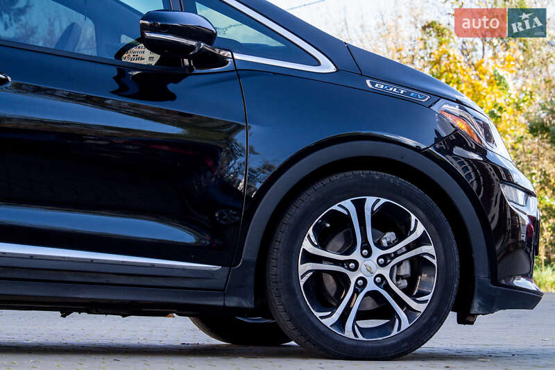 Хэтчбек Chevrolet Bolt EV 2020 в Львове фото 6 Хэтчбек Chevrolet Bolt EV 2020 в Львове