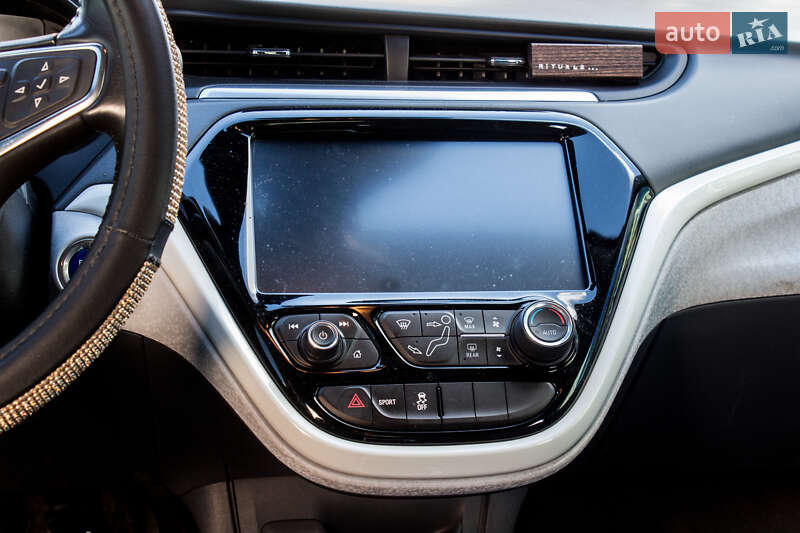 Хэтчбек Chevrolet Bolt EV 2020 в Львове фото 24 Хэтчбек Chevrolet Bolt EV 2020 в Львове