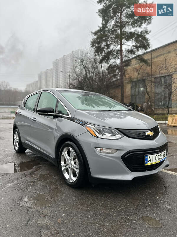 Хетчбек Chevrolet Bolt EV 2020 в Києві