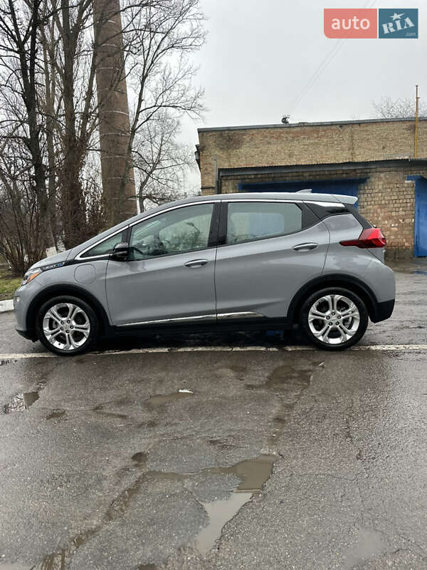 Хетчбек Chevrolet Bolt EV 2020 в Києві