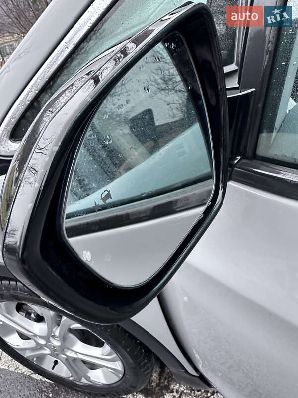 Хетчбек Chevrolet Bolt EV 2020 в Києві