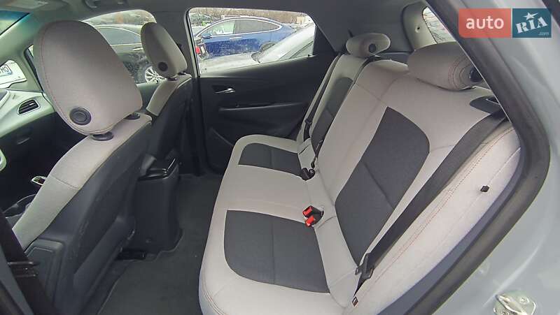 Хэтчбек Chevrolet Bolt EV 2018 в Львове фото 9 Хэтчбек Chevrolet Bolt EV 2018 в Львове
