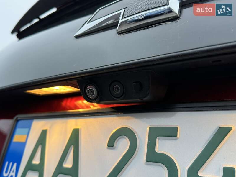 Хэтчбек Chevrolet Bolt EV 2020 в Хмельницком фото 22 Хэтчбек Chevrolet Bolt EV 2020 в Хмельницком