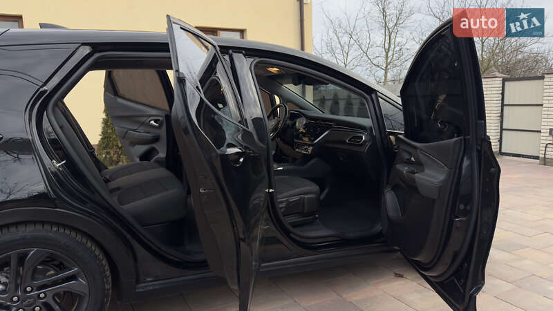 Хетчбек Chevrolet Bolt EV 2023 в Хмельницькому фото 21 Хетчбек Chevrolet Bolt EV 2023 в Хмельницькому