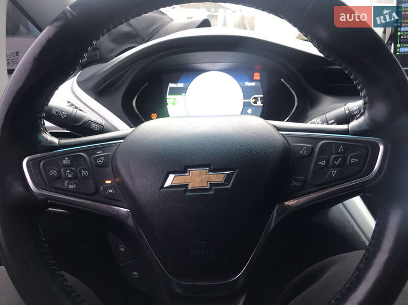 Хэтчбек Chevrolet Bolt EV 2017 в Николаеве