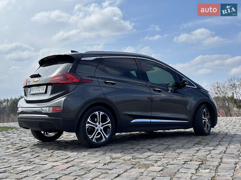 Хэтчбек Chevrolet Bolt EV 2020 в Житомире