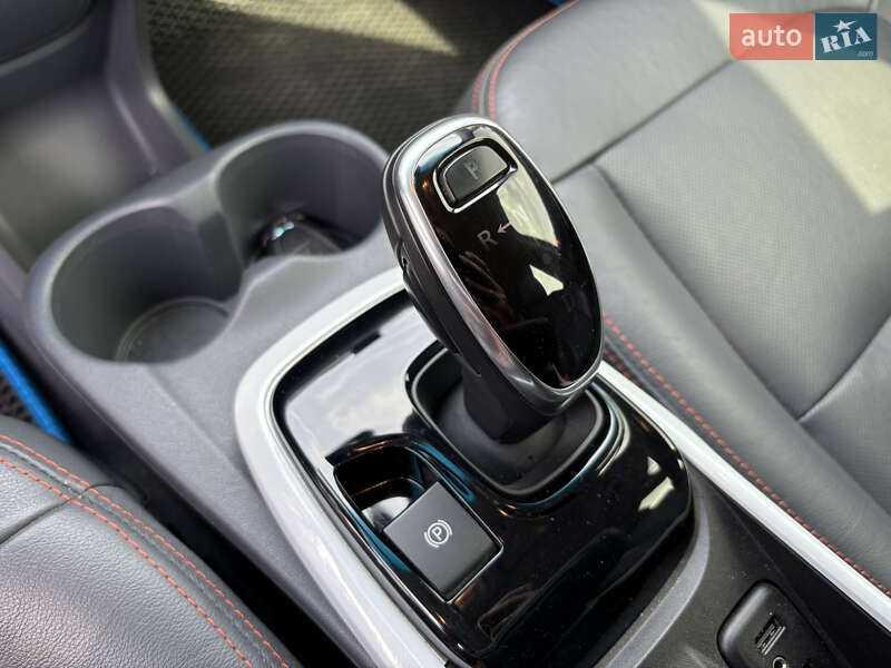 Хэтчбек Chevrolet Bolt EV 2020 в Житомире