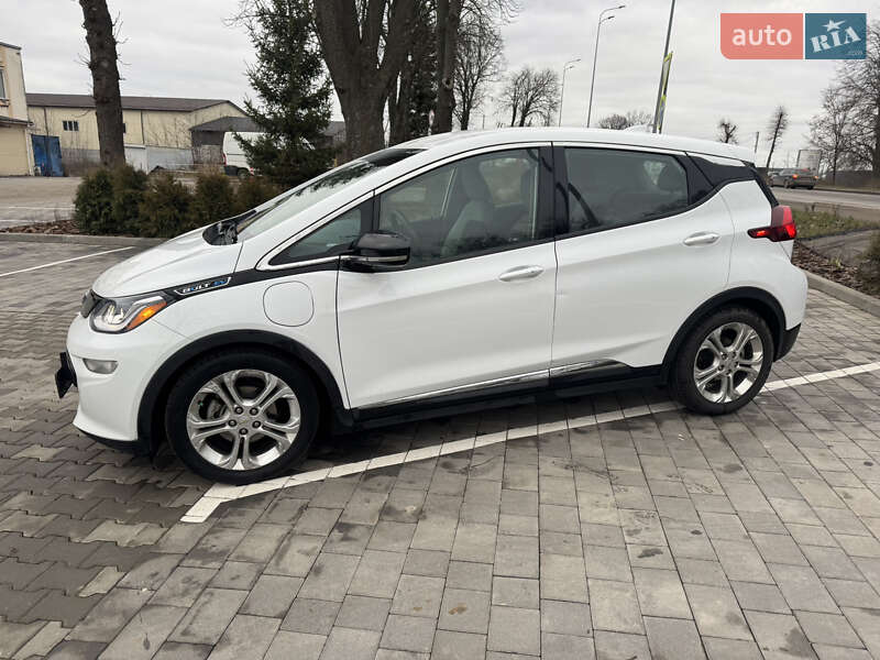Хетчбек Chevrolet Bolt EV 2018 в Вінниці фото 16 Хетчбек Chevrolet Bolt EV 2018 в Вінниці