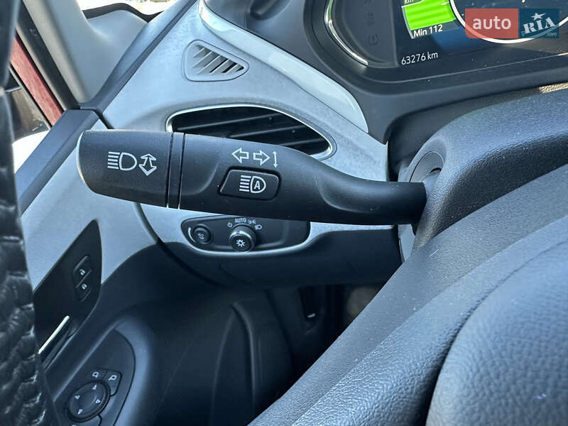 Хэтчбек Chevrolet Bolt EV 2020 в Жовкве фото 26 Хэтчбек Chevrolet Bolt EV 2020 в Жовкве