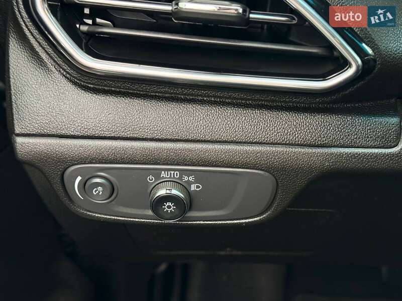 Хэтчбек Chevrolet Bolt EV 2023 в Кривом Роге